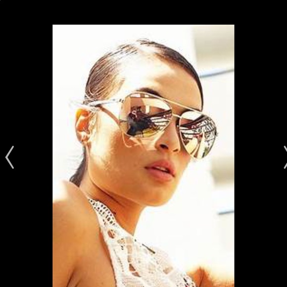 NEW! Quay Vivienne sunnies main image 7